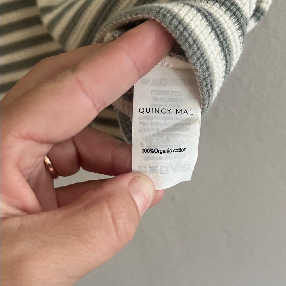 Quincy Mae short sleeve dropped shoulder waffle top - Picture 4 of 4